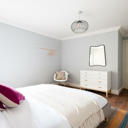 The Old Station House - Stylish & Central 2Bdr Apartment อ็อกซ์ฟอร์ด ภายนอก รูปภาพ