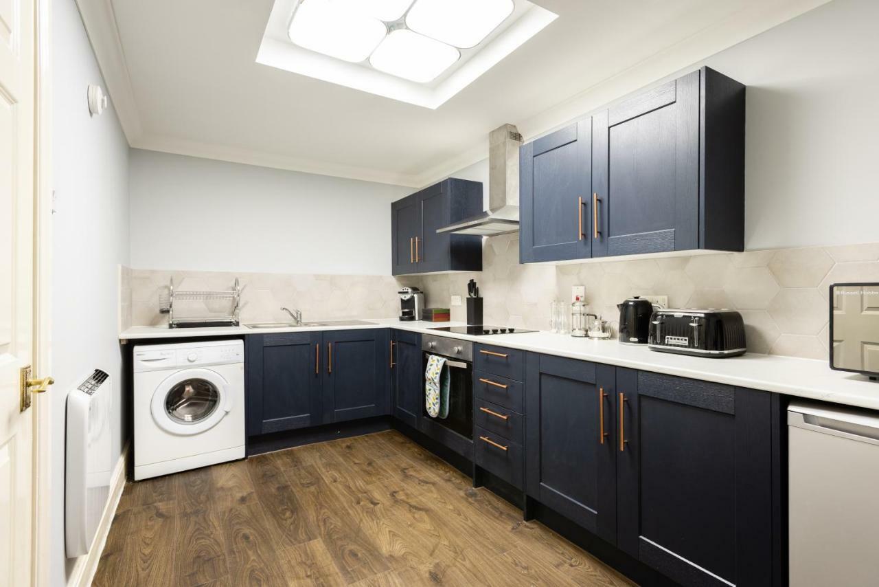 The Old Station House - Stylish & Central 2Bdr Apartment อ็อกซ์ฟอร์ด ภายนอก รูปภาพ